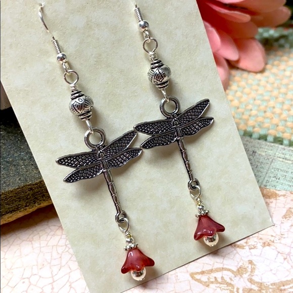 NWOT Dragonfly earrings pink flowers artisan - Picture 2 of 4